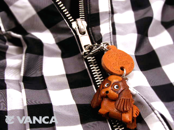 vanca本革製犬キーホルダー ドコデモワンちゃん レザードッグ handmade leather dog keychain